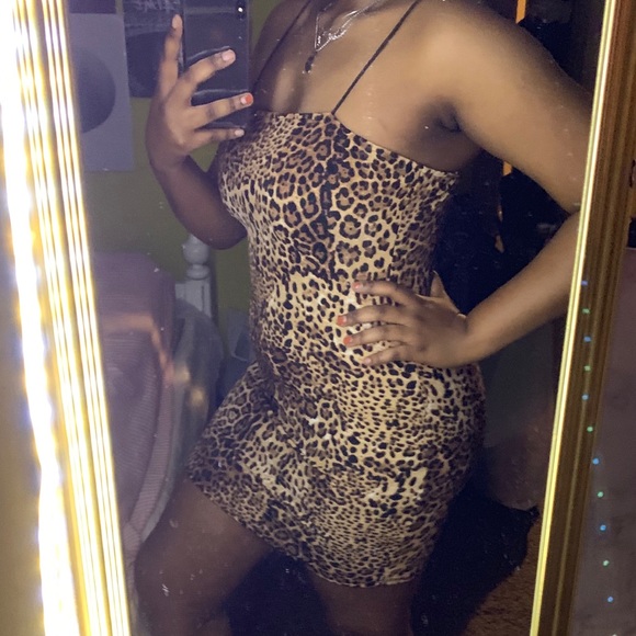 Cheetah Mini Dress - Picture 5 of 5
